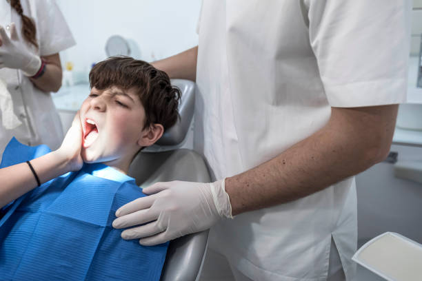 Best Dentist for Dental Trauma  in Girard, OH